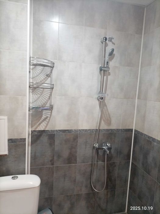 Дава се под наем Тристаен апартамент в Благоевград, Запад - 85 кв.м за 280.5 € - Снимка #7