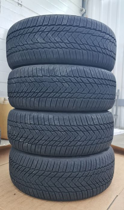 Lanvigator Wintergrip HP  195 50 R16