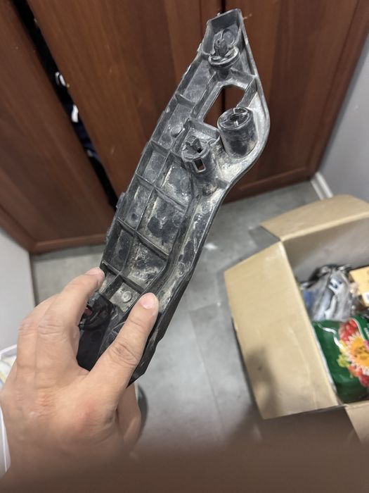 Держатель бампера тойота рав 4 2014 года