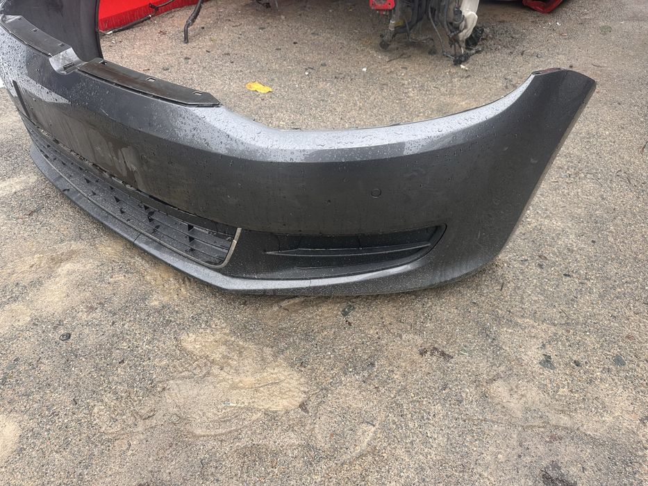 Предна броня фв шаран 2013 година / vw sharan