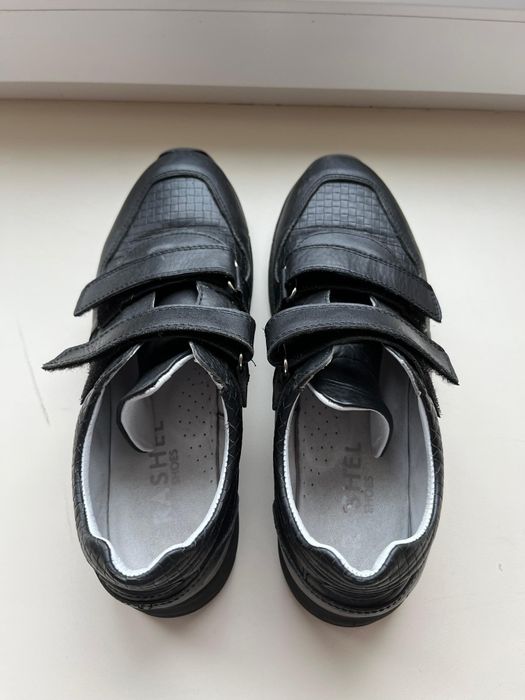 Туфли подростковые размер 39-40