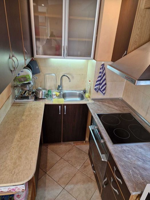 Дава се под наем Двустаен апартамент в Варна, Възраждане 1 - 65 кв.м за 392.7 € - Снимка #1