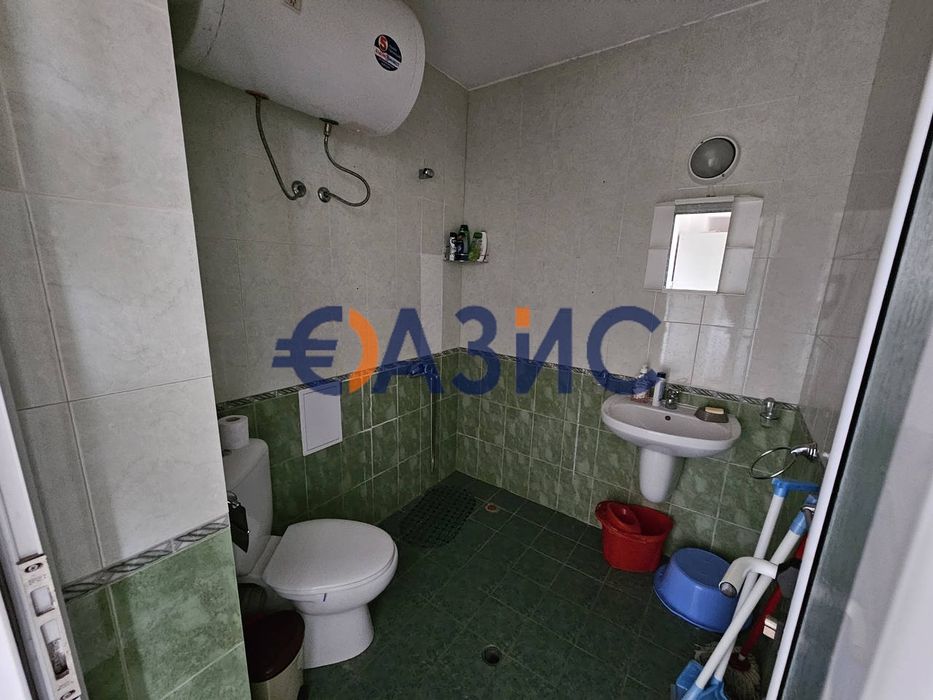 Продава се Двустаен апартамент в к.к. Слънчев бряг - 55 кв.м за 819 €/кв.м - Снимка #9