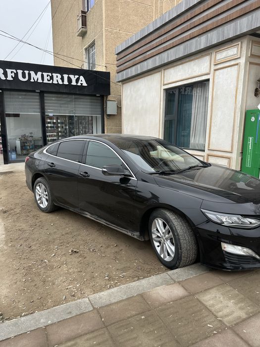 Malibu 2.4L atmosferniy sotiladi