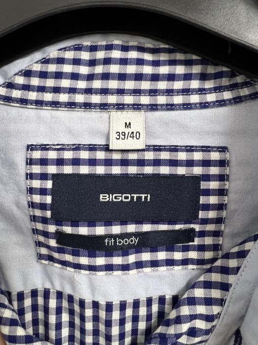 camasi bigotti diferite modele