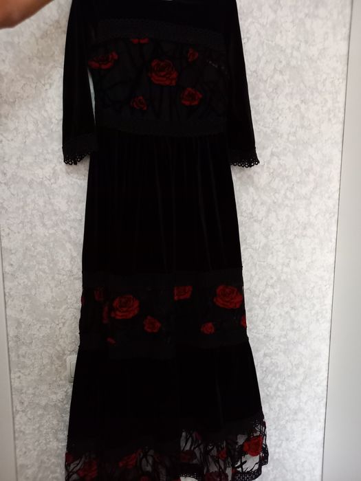 Женская платья турецкое 42-44 размер