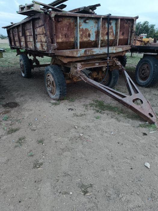 на продажу прицеп продам