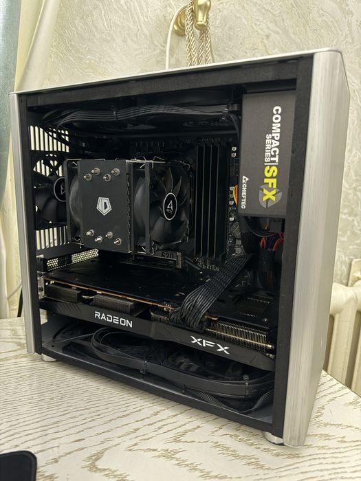Ryzen 5 5500 RX 6700 XT