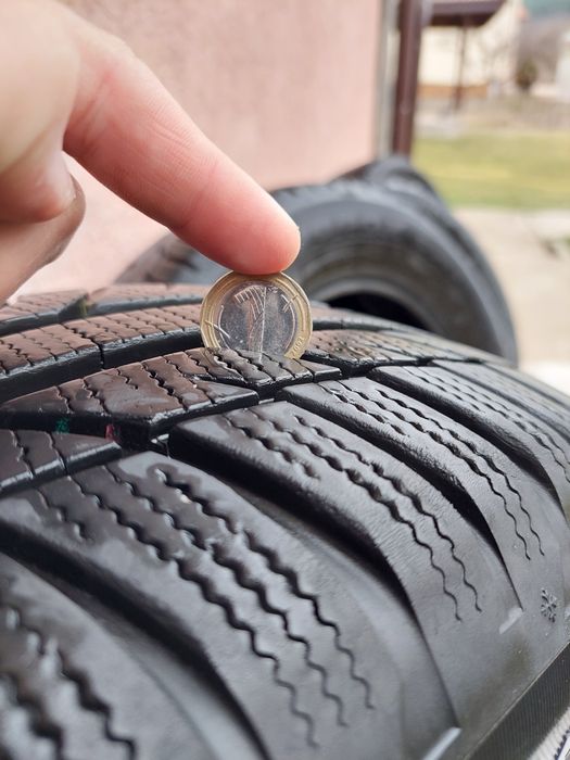 Продавам гуми 195/65/15