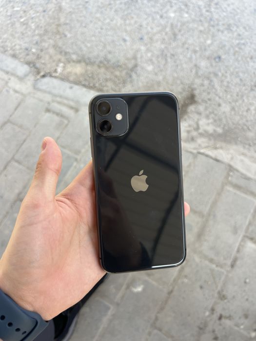 Продам айфон 11 128гб
