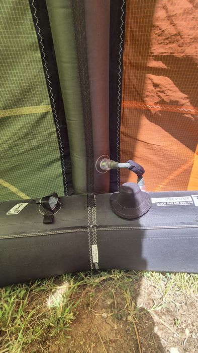 Продавам кайт сърфинг екипировка – Slingshot крила и бар