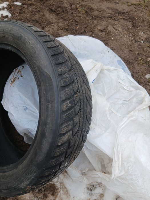 Бу  шина  255/50/19