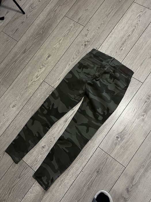 Pantaloni true religion camo y2k