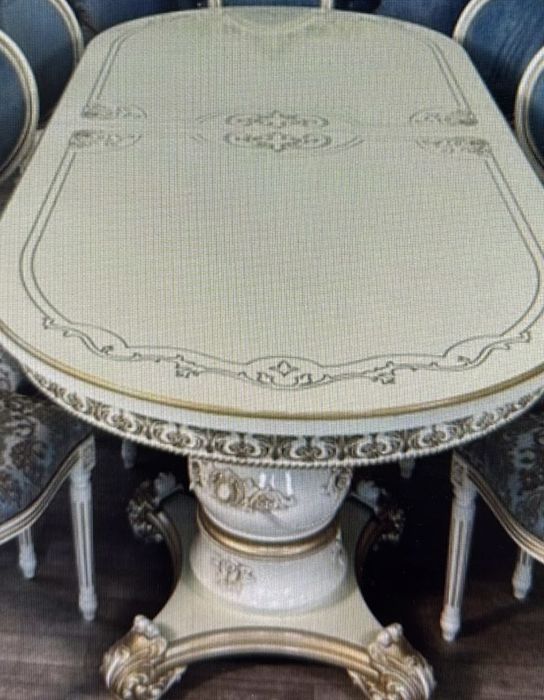 Продам стол и стулья