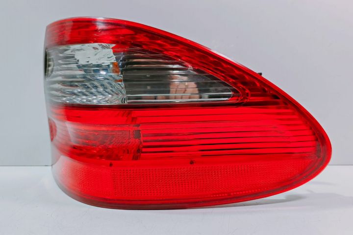 Stop tripla dreapta break fara soclu A2118202864 Mercedes-Benz E-Clas