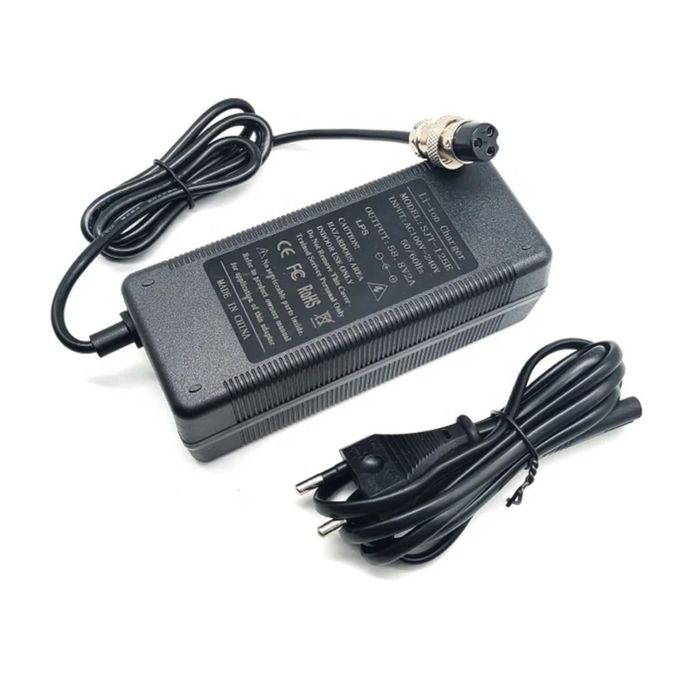 Incarcator Li-Ion pentru Hoverboard