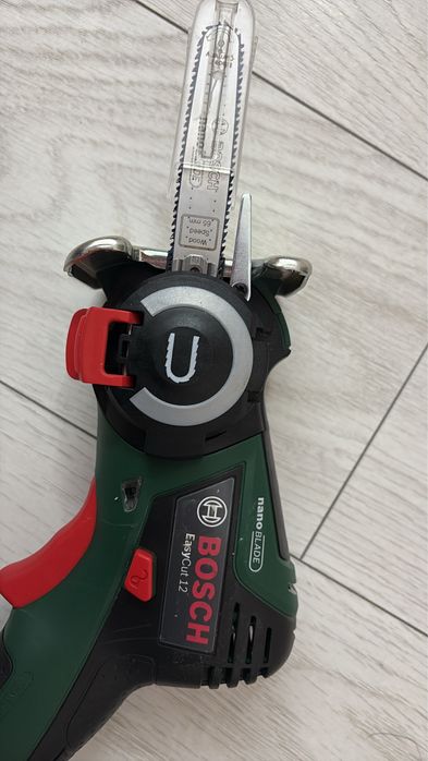 Fierastrau electric Bosch EasyCut 12, 12V