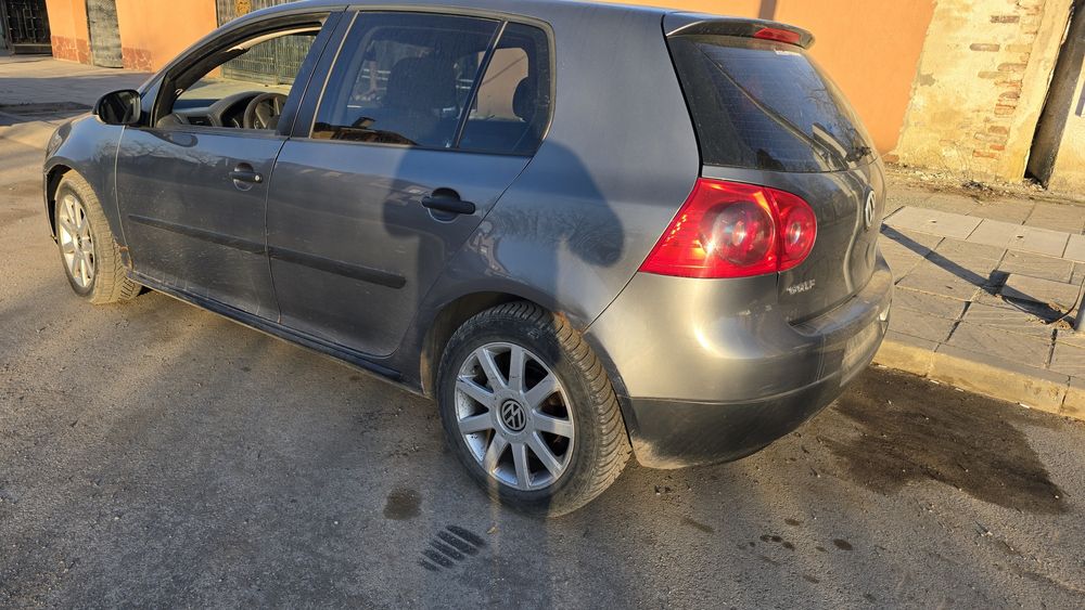 Golf 5 1.9 TDI 105 коня на части