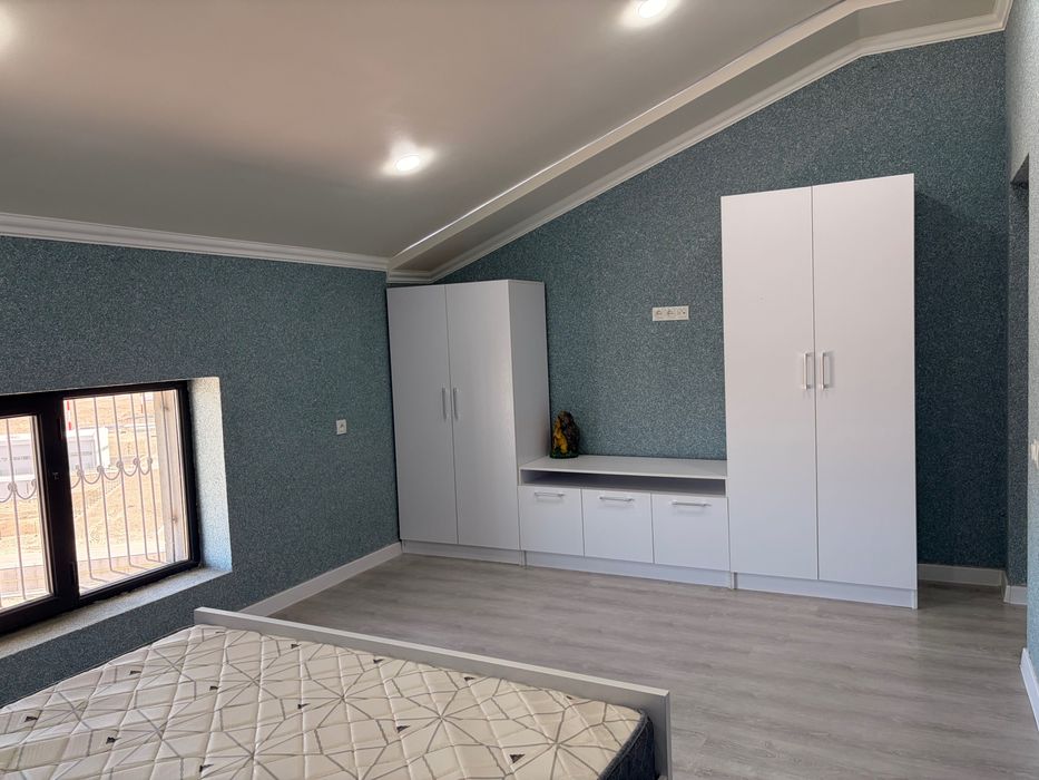 СРОЧНО 3х комнатная квартира (мансарда)