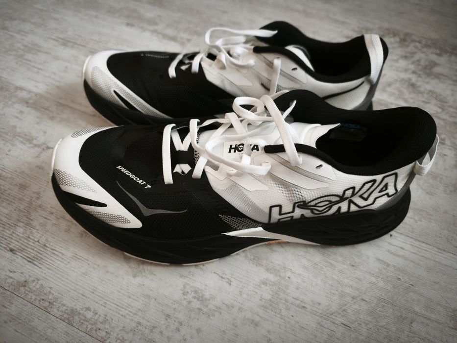 Маратонки HOKA speedgoat 7