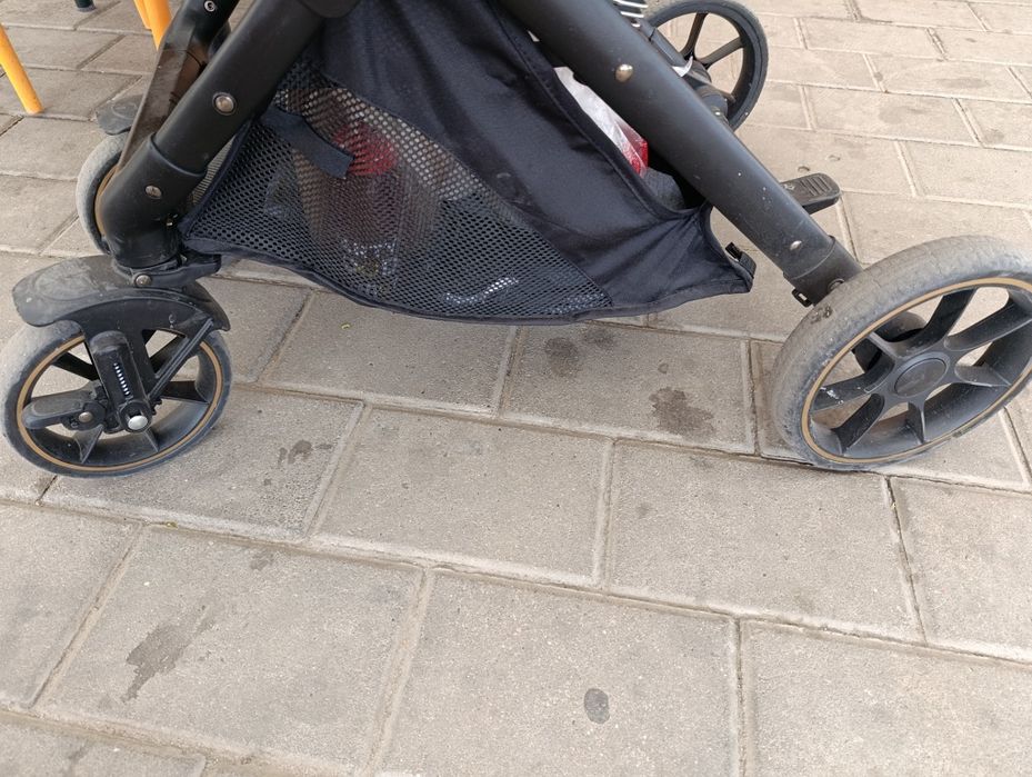 Коляска три положения