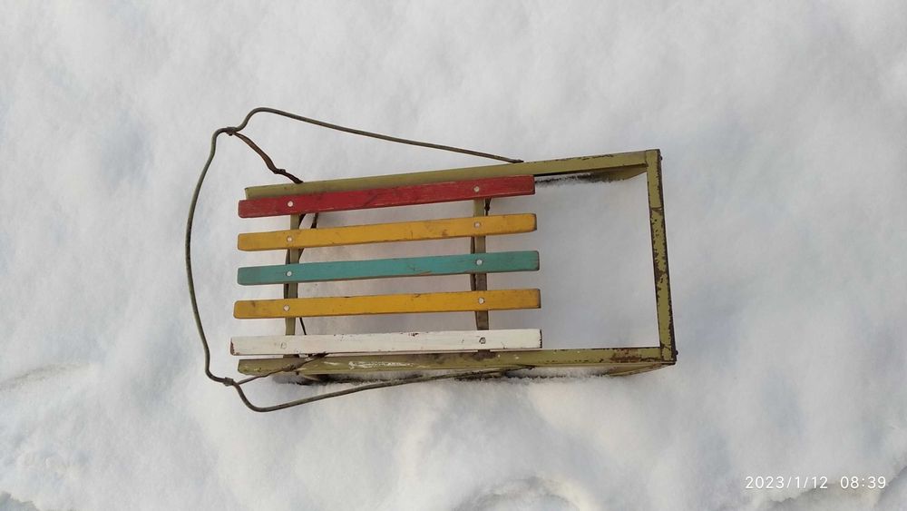 Санки в идеальном состоянии.Год выпуска 1984г цена за одну