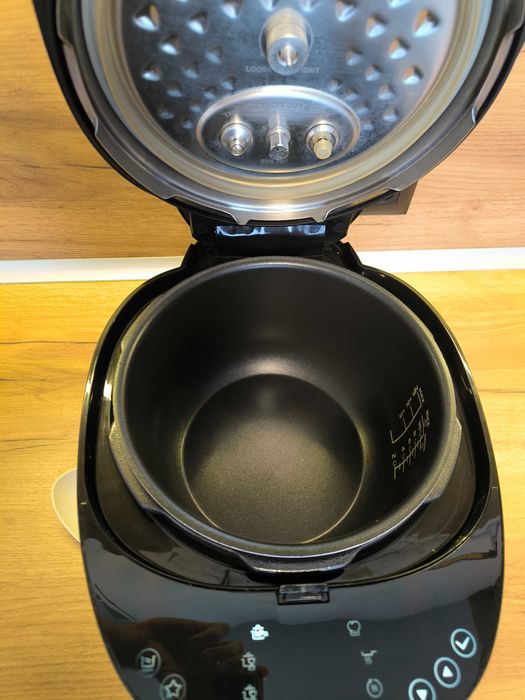 Мултикукър Philips HD2151, черен В ГАРАНЦИЯ до 06.11.2026 г.