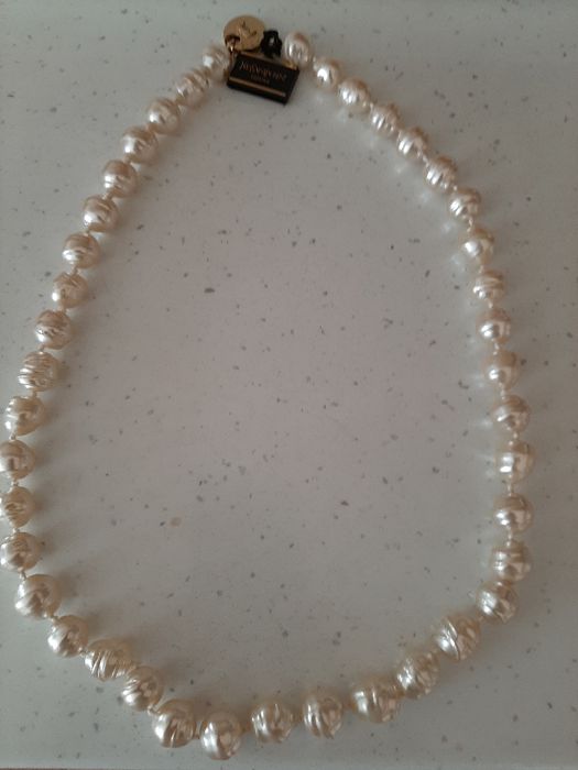 Vand colier vitange Yves Saint Laurent (YSL)