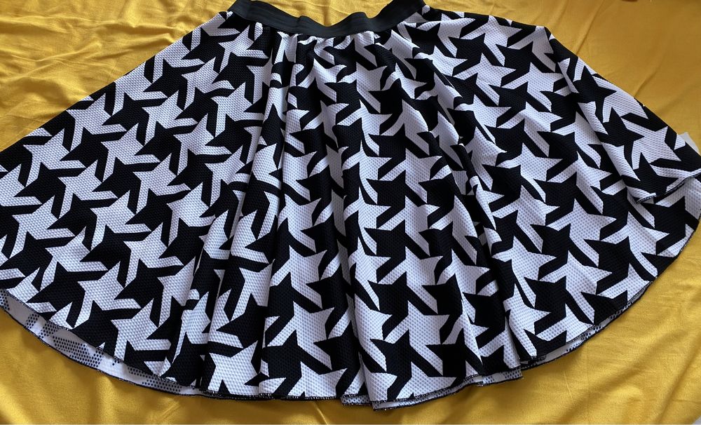 Fuste mărimea M-Xl