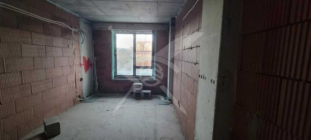 Продава се Тристаен апартамент в София, Витоша - 81 кв.м за 1134 €/кв.м - Снимка #1