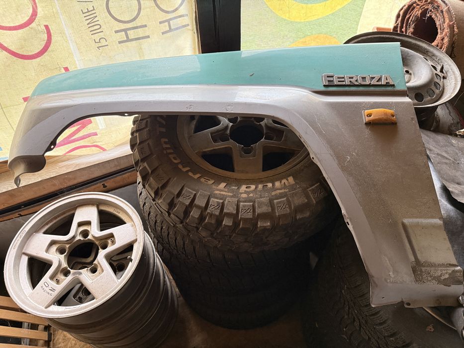 Jante Roti Daihatsu Feroza, Suzuki Vitara, Jimny, Samurai