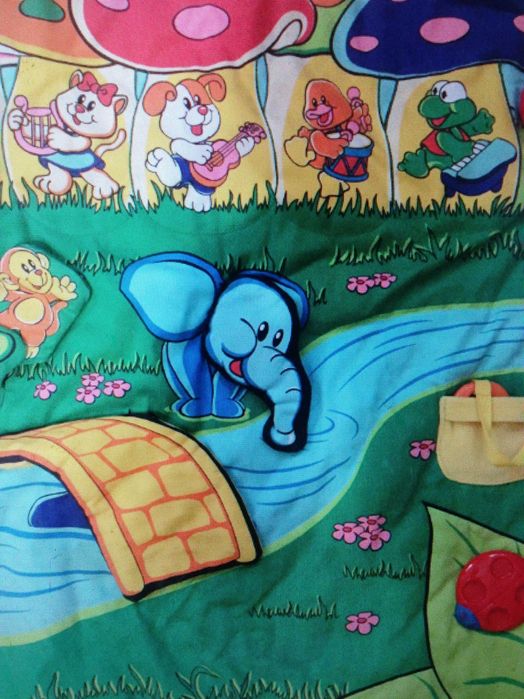 Детский развивающий коврик