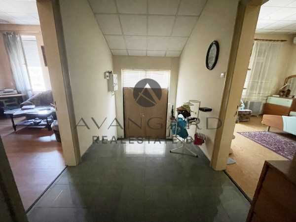 Продава се Къща в Пловдив, Център - 261 кв.м за 1610 €/кв.м - Снимка #5