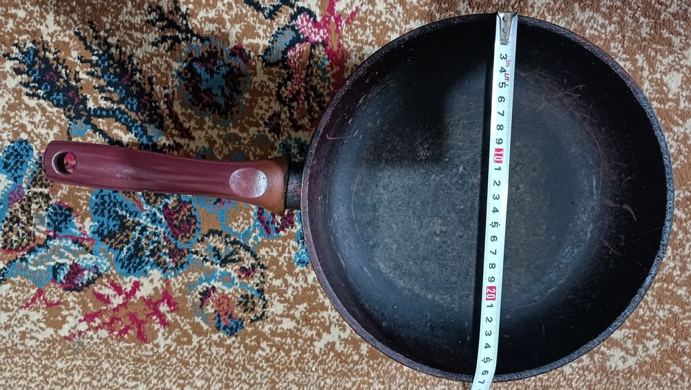 Продам сковороду