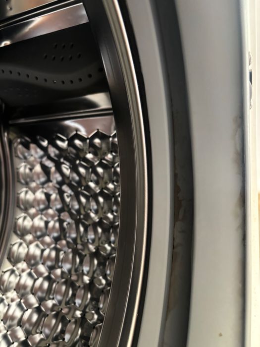 Работеща пералня