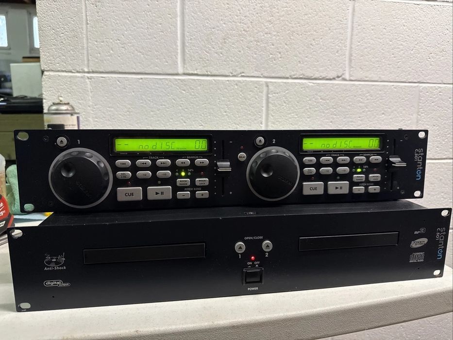 Stanton C 501 cd dual de mixare