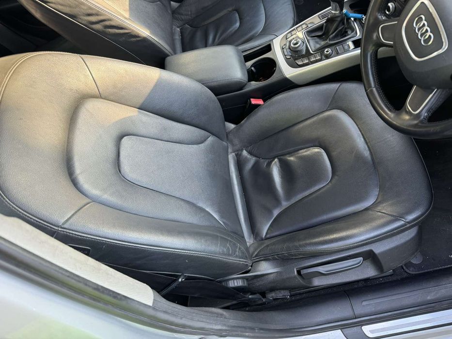 Ауди А4  2.0 тди 2013  год