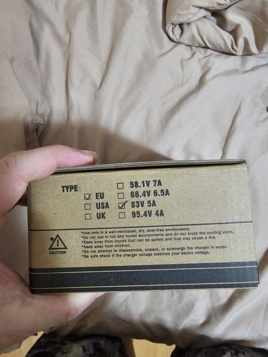 Încărcător rapid / fast charger de 5A pentru  trotinetele de 72V Dualtron Thunder 3,Sonic Alien,Ultra 2 Upgrade,Nou