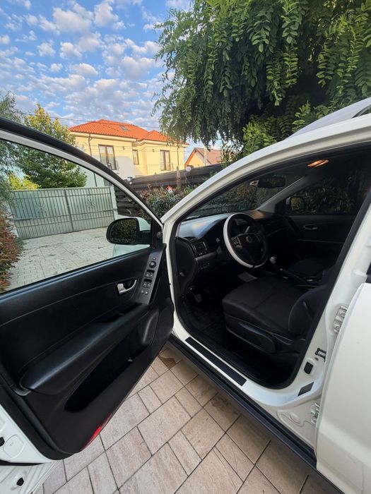 Km reali , masina bine intretinuta ,al 2 propietar .