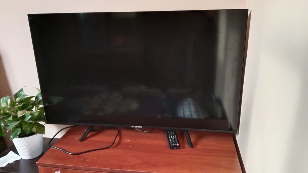 телевизор Smart tv