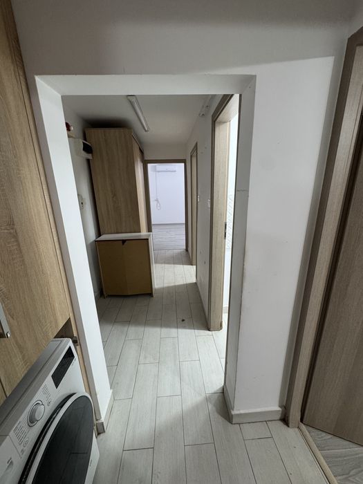 De vanzare apartament 2 camere decomandat 62mp utili parter inalt 2 bai