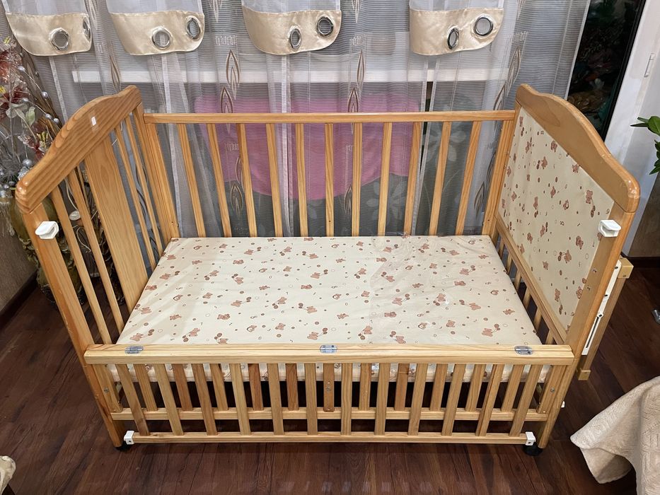 Продам детскую кровать