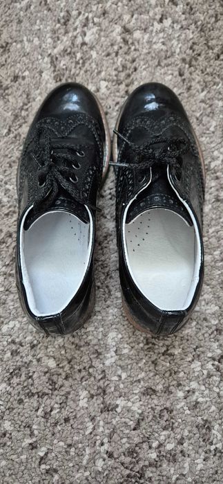 Детски официални лачени обувки за момче