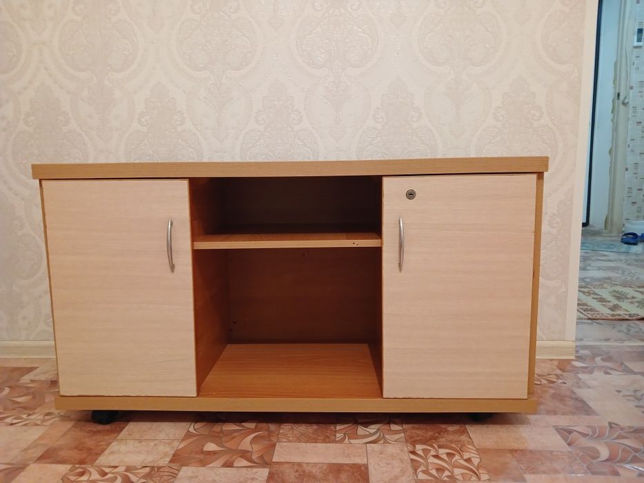 Тумбочка под телевизор