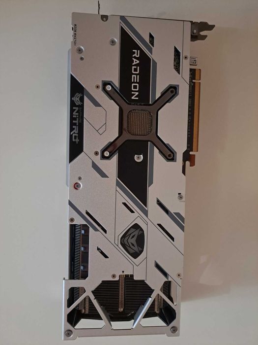 Видеокарта Sapphire Nitro+ RX 6900 XT SE 16GB GDDR6