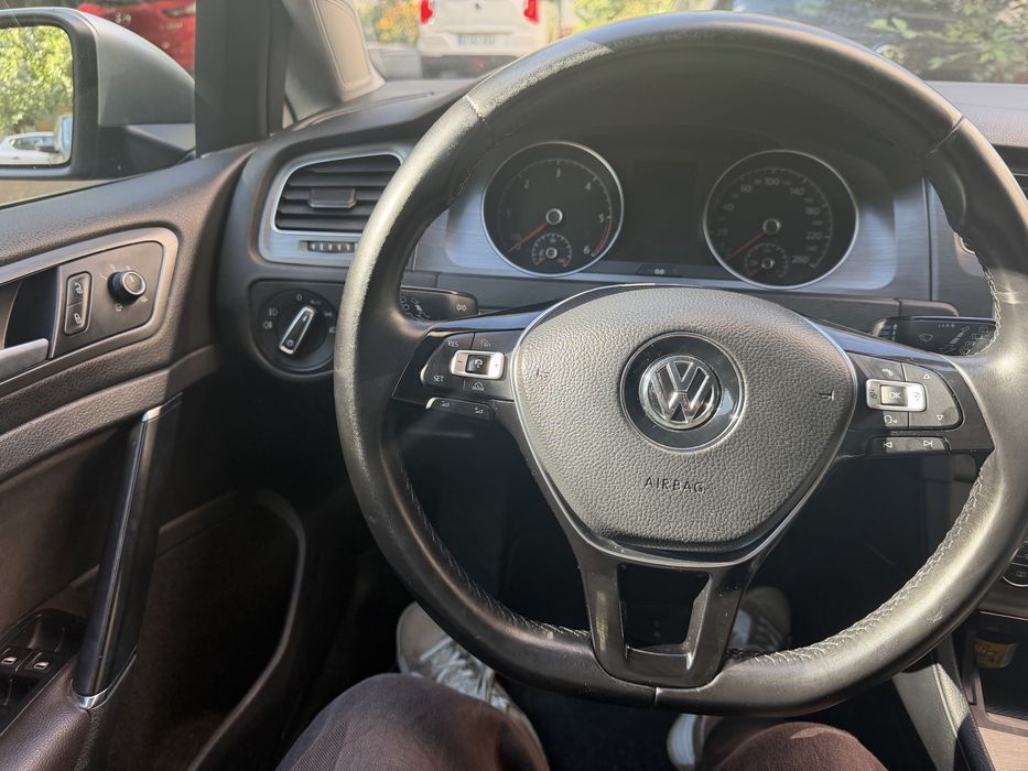 Volkswagen Golf 7 - 1.6 TDI