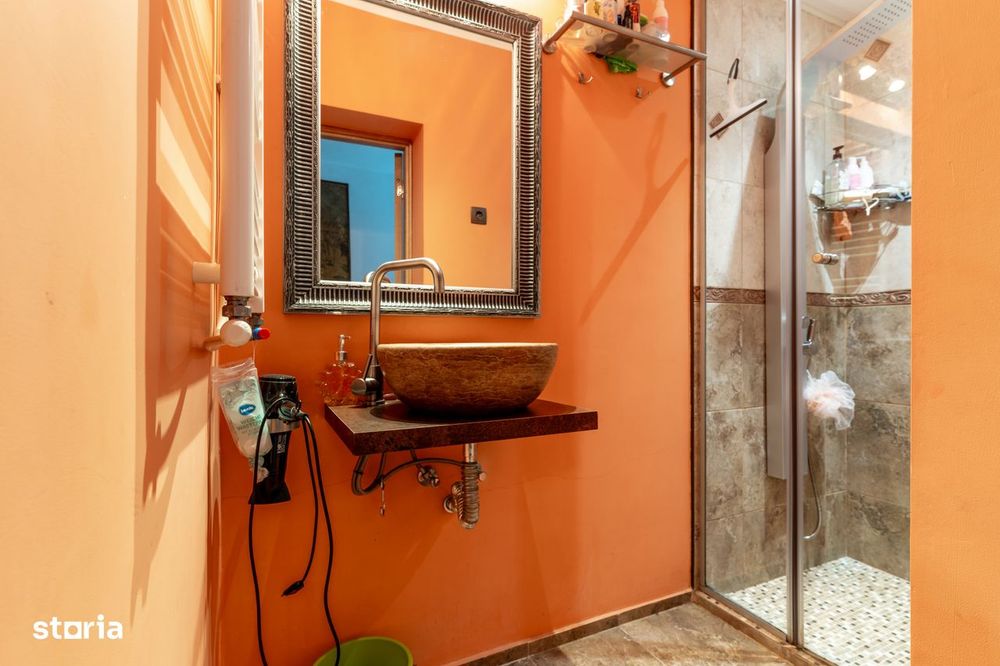 Casa interbelica in Andrei Muresanu!