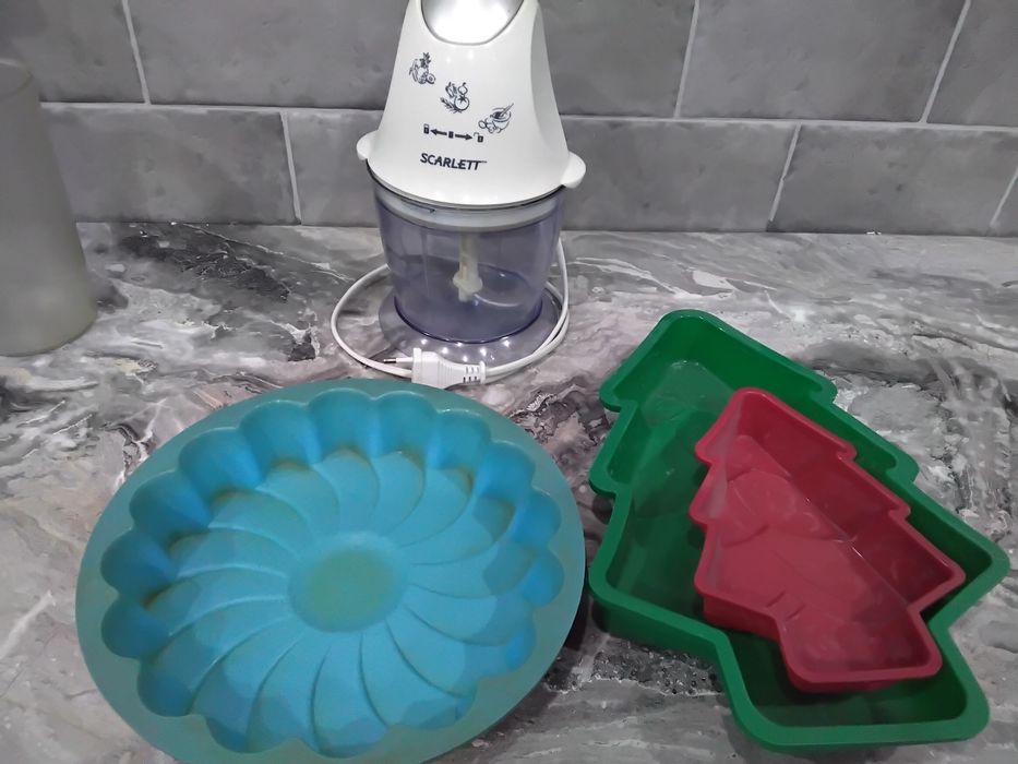 Продам посуду и кухонную утварь