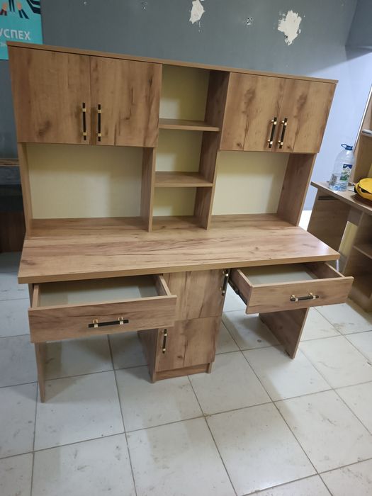 Болалар учун дарс шкафи