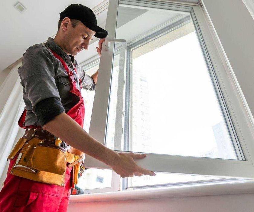 Ремонт окон Deraza va eshiklarni ta’mirlash Ремонт окон и дверей